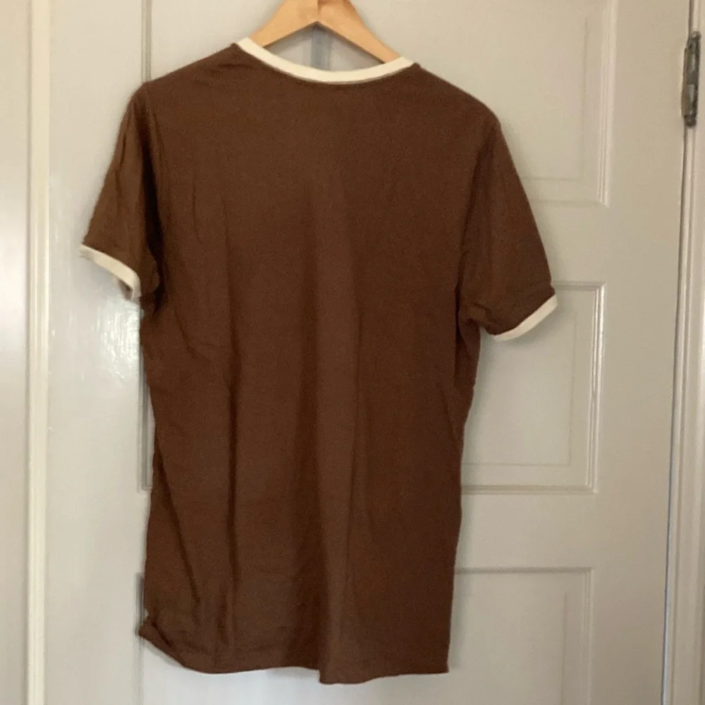 Smokey Bear Brown Graphic Tee size L Large - Picture 3 of 4